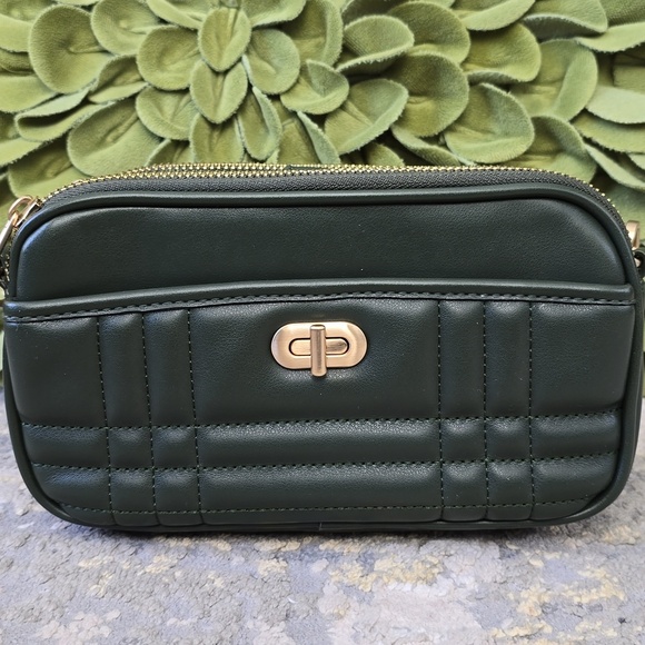 No Brand Identification Handbags - Quilted Faux Leather Crossbody Bag | Forest Green Phone Bag | Triple Compartment
